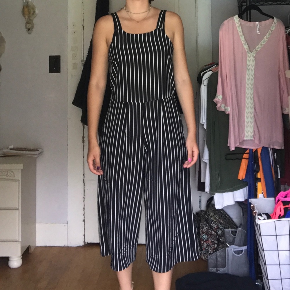 Cropped Leg Pant Suit